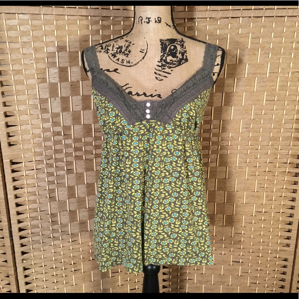 Pinkerton floral baby doll top